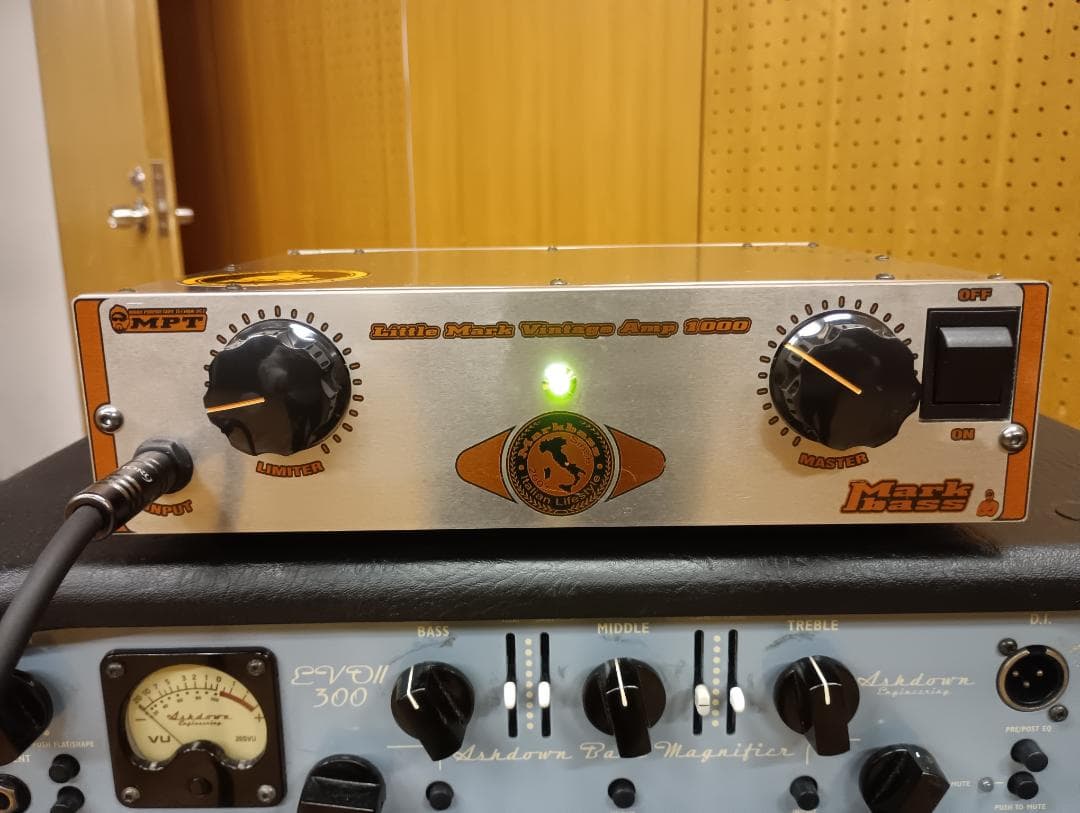 ベース Mark Bass Little Mark Vintage Amp 1000