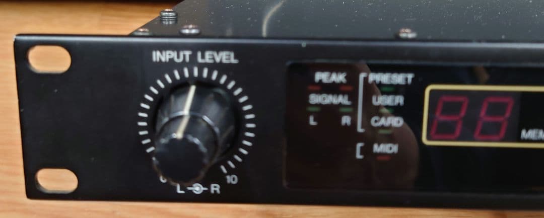 ■YAMAHA　EMP700 エフェクター
