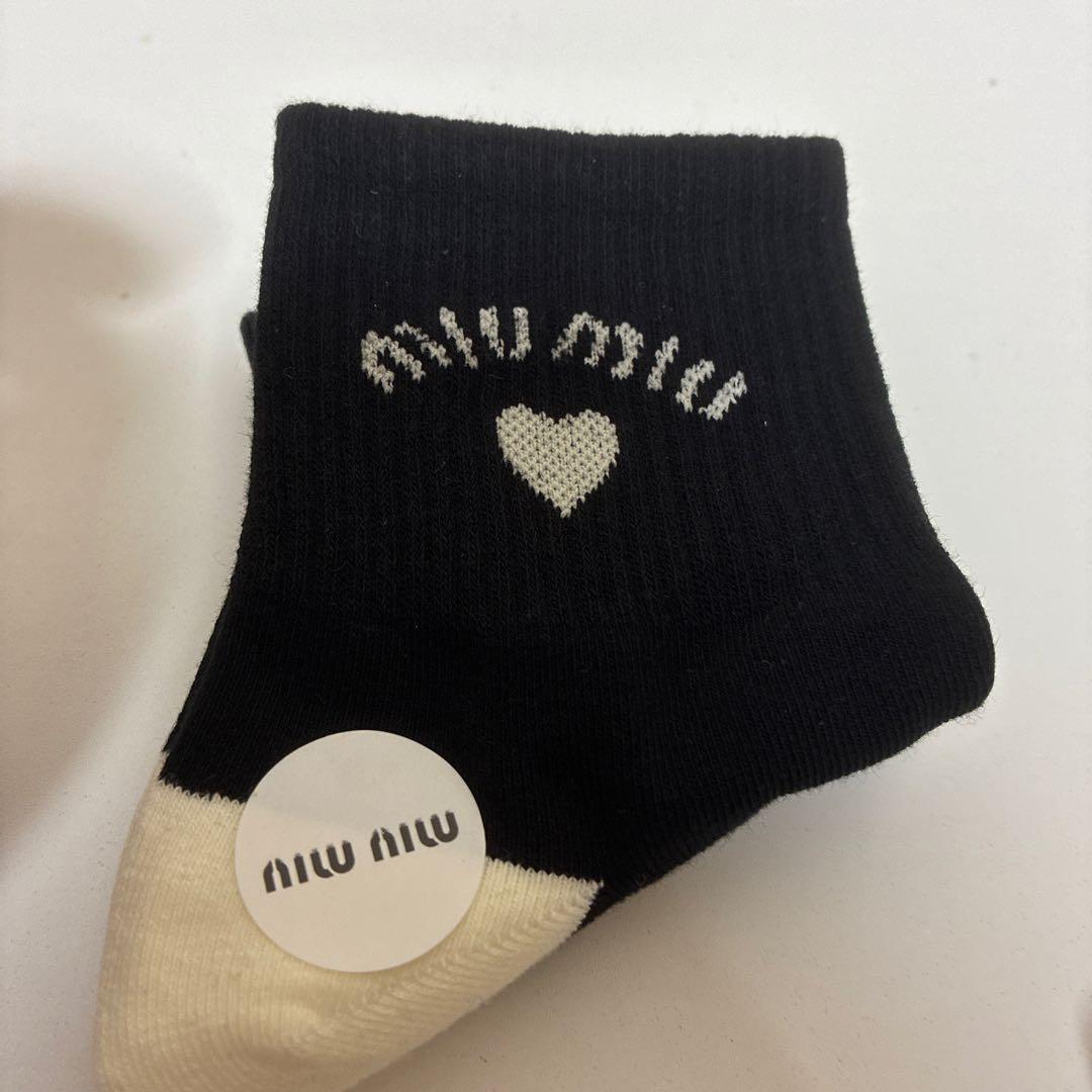 miu miu ストライプソックスセット