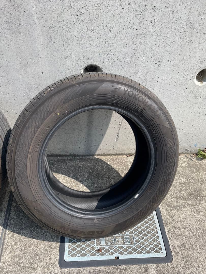 夏タイヤYOKOHAMA ADVAN dB V552 215/60R16 8部山