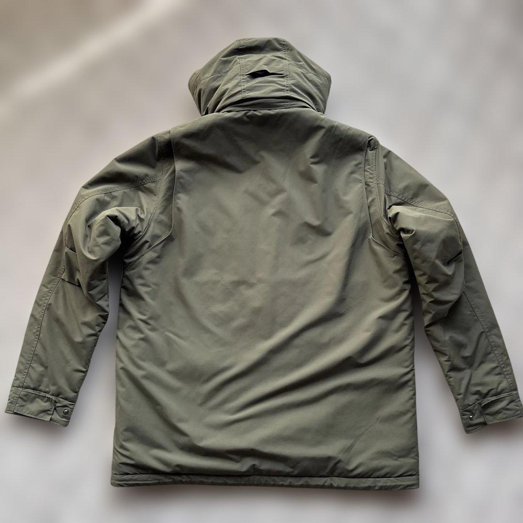 patagonia パタゴニア　イスマスパーカー　Ｌ