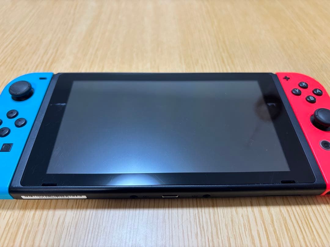 【最終値下げ中！】Nintendo Switch 本体 + ジョイコンセット