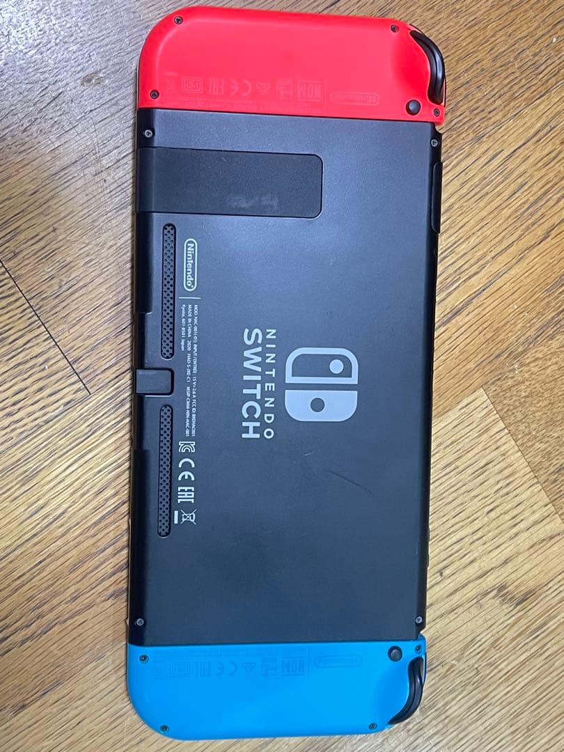 Nintendo Switch 本体 青/赤 Joy-Con 充電ケーブル付き