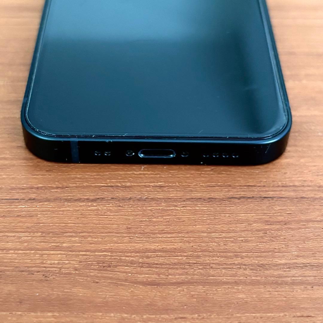 iPhone 13 mini 256GBブラック SIMフリー 海外版