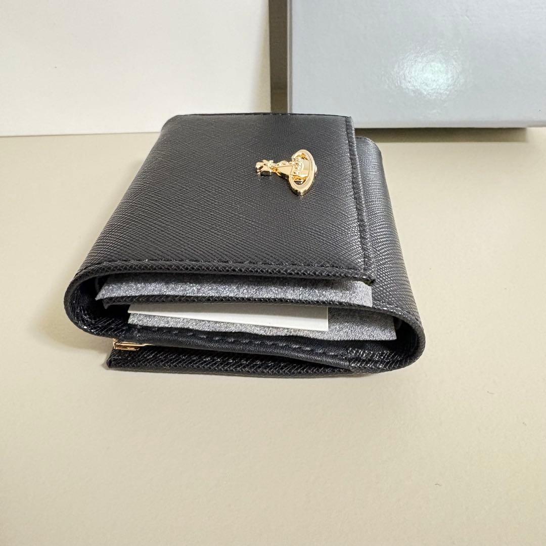 【新品未使用】Vivienne Westwood 財布　ブラック　三つ折り財布