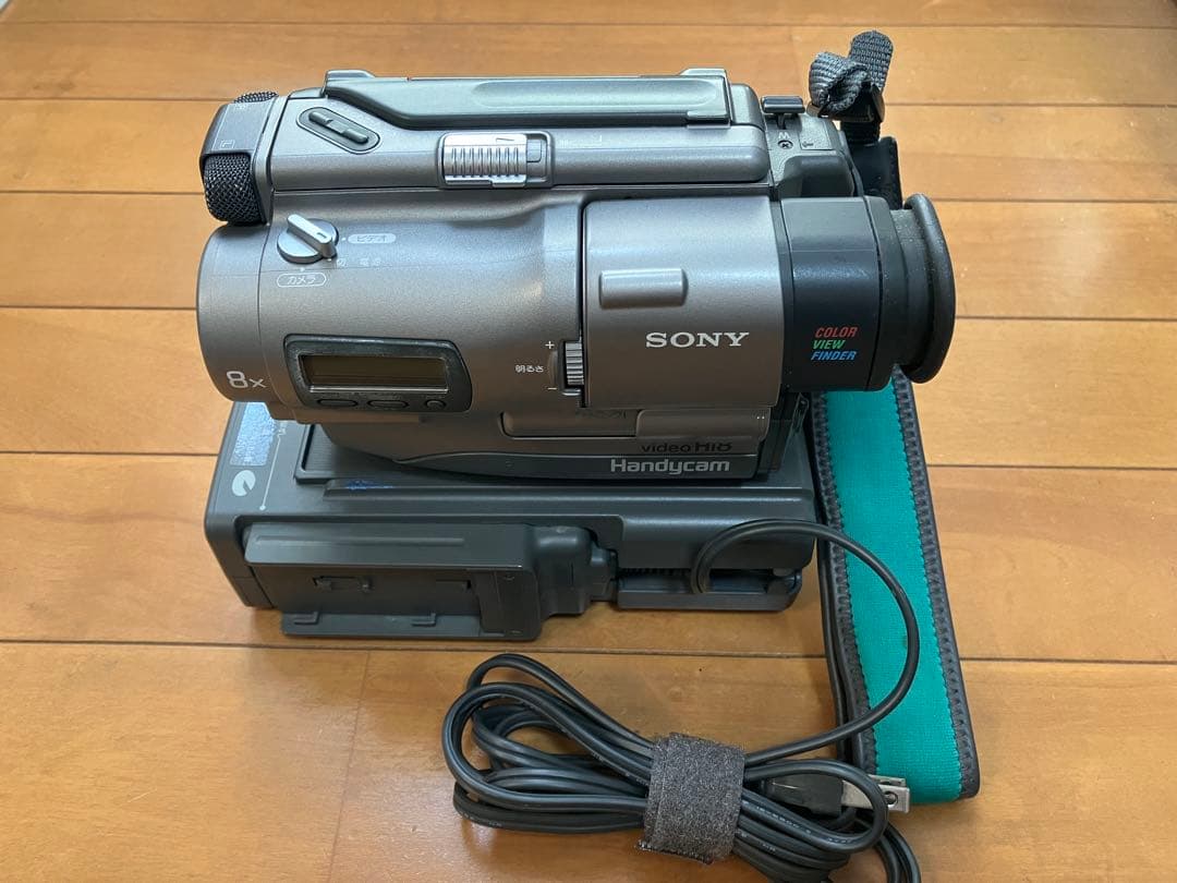 SONY Handycam ビデオカメラCCD-TR1+アクセサリー