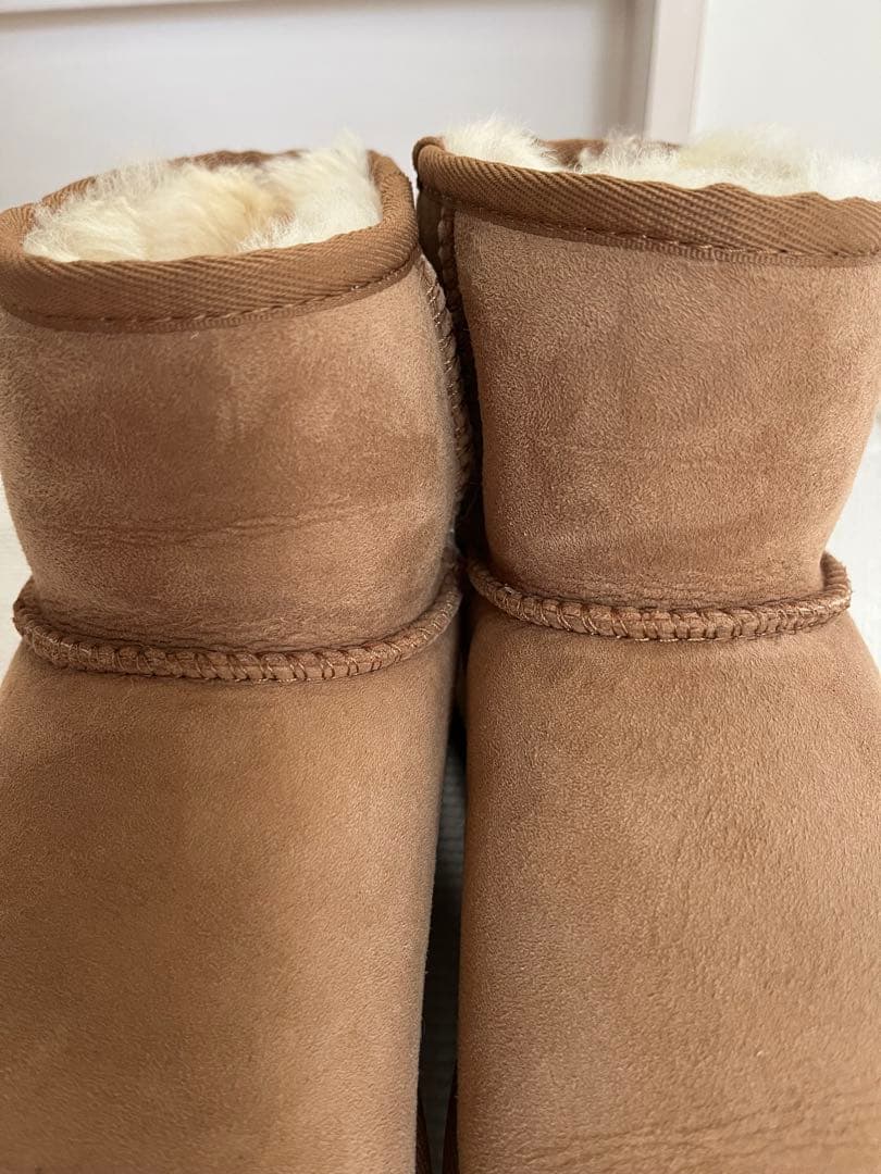 UGG ムートンブーツ　レディース