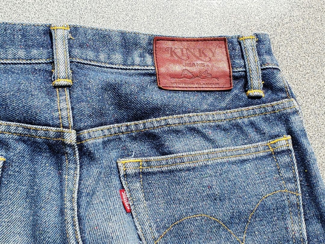 e*e様 ヒステリックグラマー　KINKY 　デニムパンツ　ワッペン　刺繍　ネッ