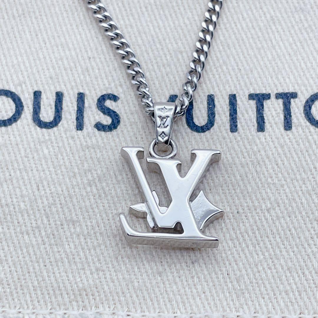 LOUIS VUITTON ネックレス　ロウ　チェーン　LV　トップ　シルバー