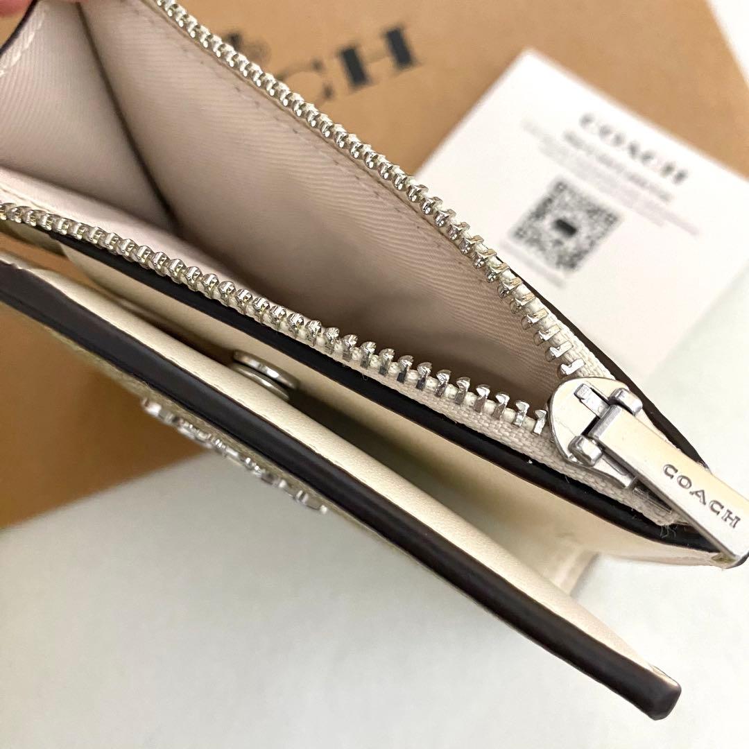 新品　正規品☆COACH コーチ　折り財布　 ホワイト　レザー 折り財布