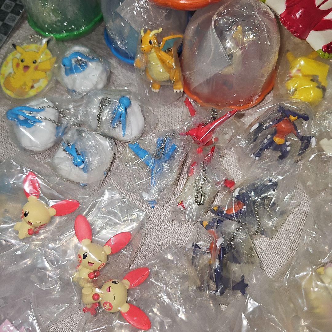 ポケモン フィギュア まとめ売り ガチャ 全国図たんメタルチャーム 指人形