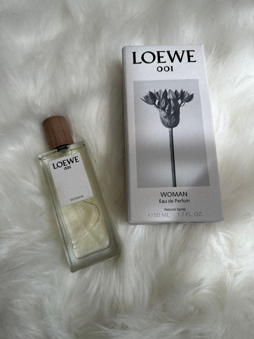 LOEWE 001 ウーマン 香水