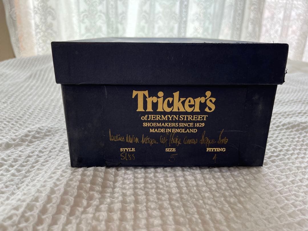 Tricker's トリッカーズ　ショートブーツ