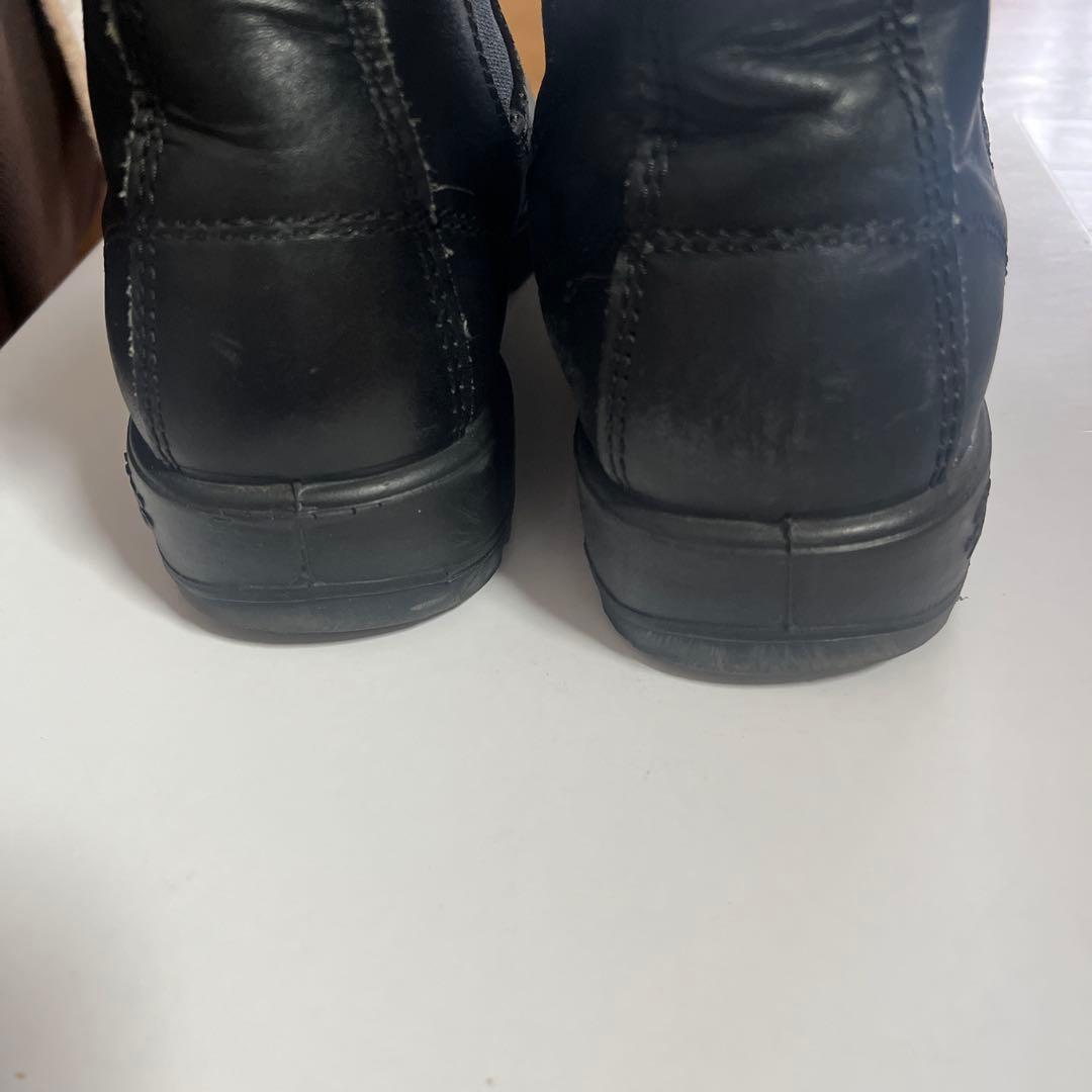 Blundstone ブラック サイドゴアブーツ