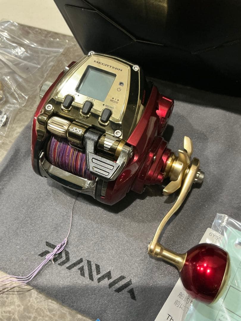 DAIWA SEABORG 600MJ 電動リール