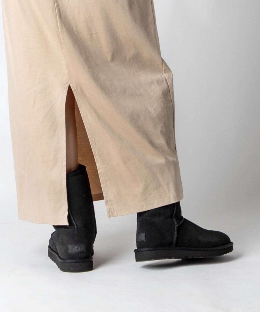 アグ UGG ムートンブーツ W CLASSIC SHORT Ⅱ ブラック 25