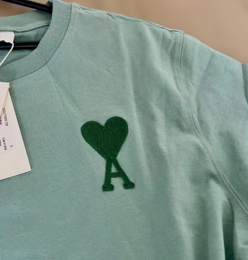 【【送料無料】【タグ付新品】AmiミントグリーンTシャツ ハート刺繍 男女兼用
