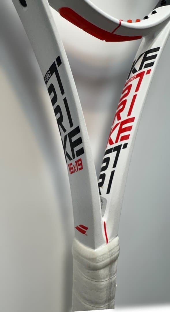 テニスラケット Pure Strike 98 (16x19) grip2