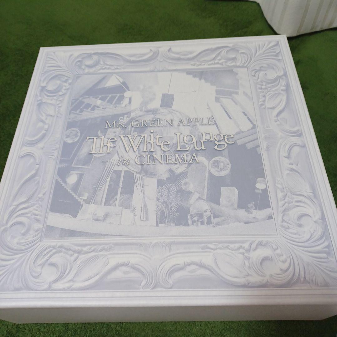 Mrs. GREEN APPLE　The White Loungeセット