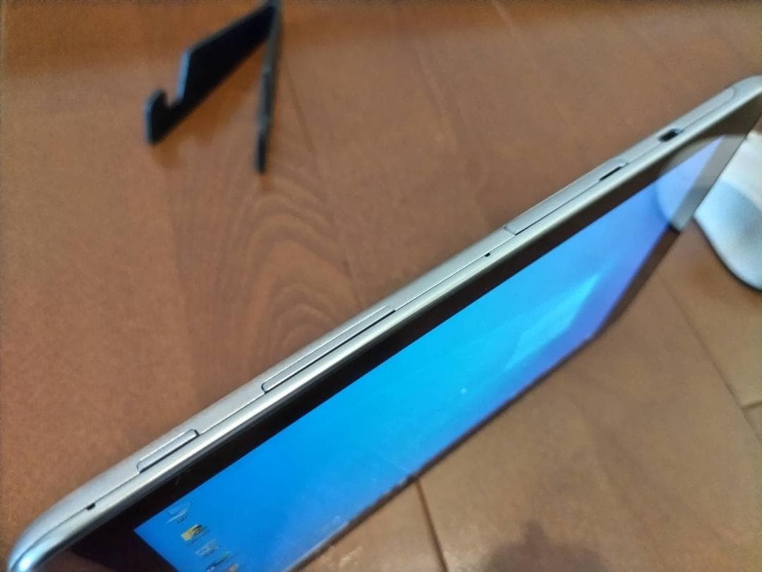 タブレットPC　Lenovo Miix 2 8　Win10　マウス、キーボード付