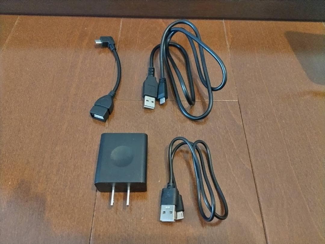 タブレットPC　Lenovo Miix 2 8　Win10　マウス、キーボード付
