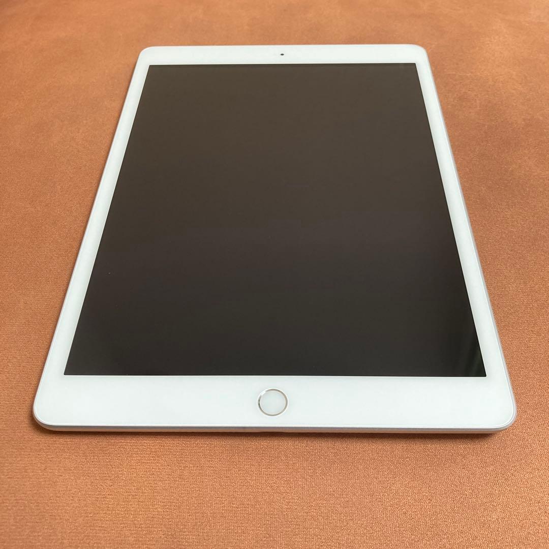 559【早い者勝ち】電池良好☆iPad8 第8世代 32GB WIFIモデル☆