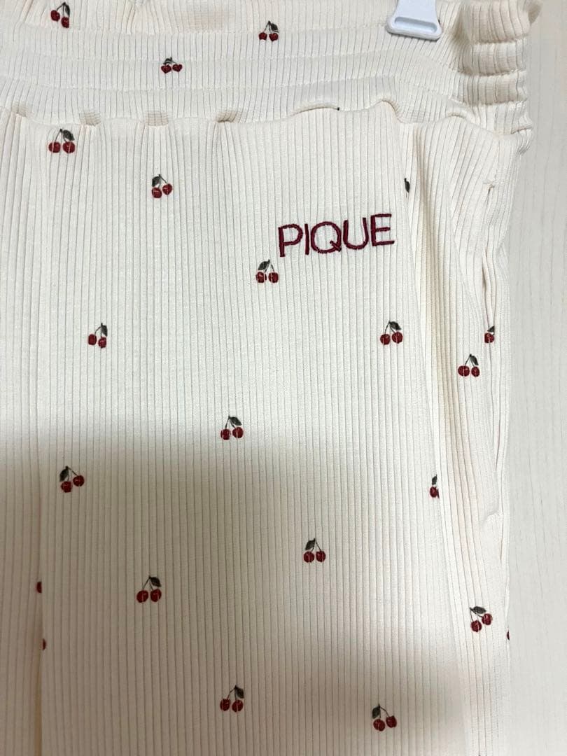 【新品タグ付】GELATO PIQUE ジェラピケ　ルームウェア　チェリー柄