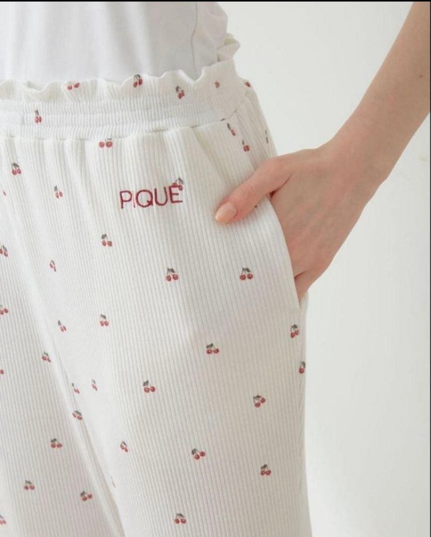 【新品タグ付】GELATO PIQUE ジェラピケ　ルームウェア　チェリー柄