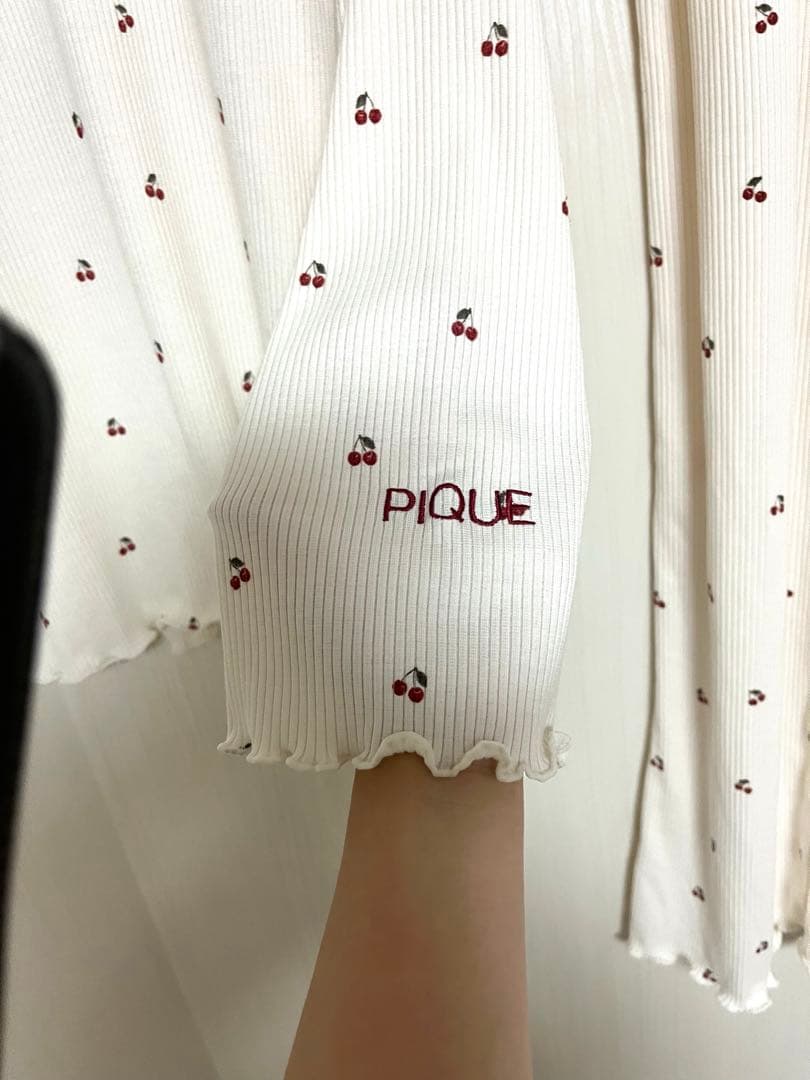 【新品タグ付】GELATO PIQUE ジェラピケ　ルームウェア　チェリー柄
