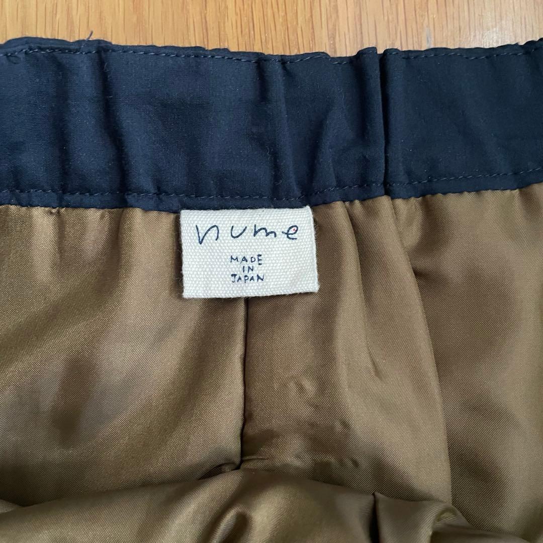 nume ヌメ パラスパレス取扱 スカート 春夏 立体的な質感の生地 ネイビー