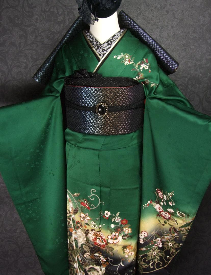 アールヌーヴォー　ゴシック振袖　金駒刺繍　振袖フルセット　成人式 ｍ10