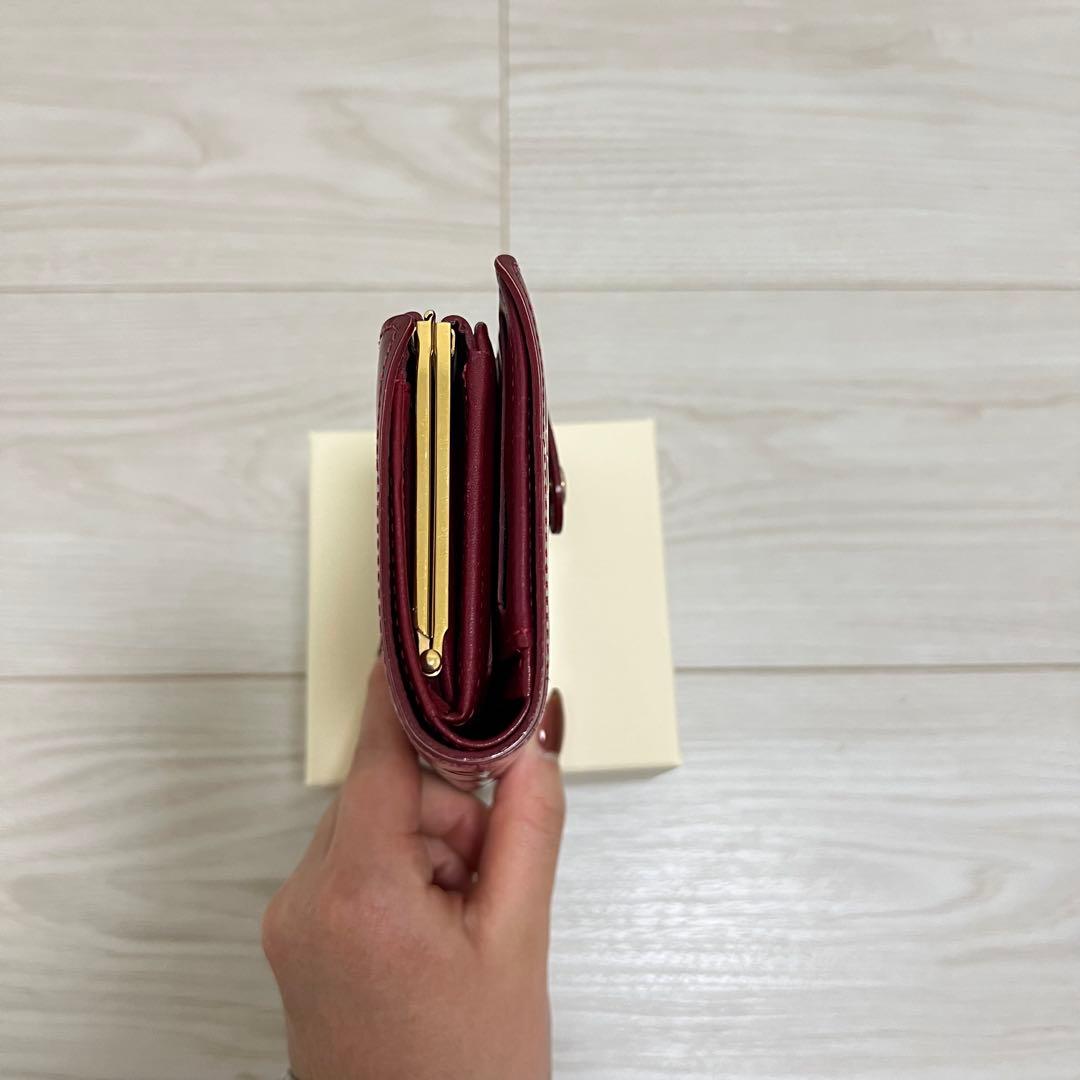 LOUISVUITTON ルイヴィトン　二つ折り財布　がま口　ヴェルニレッド　赤