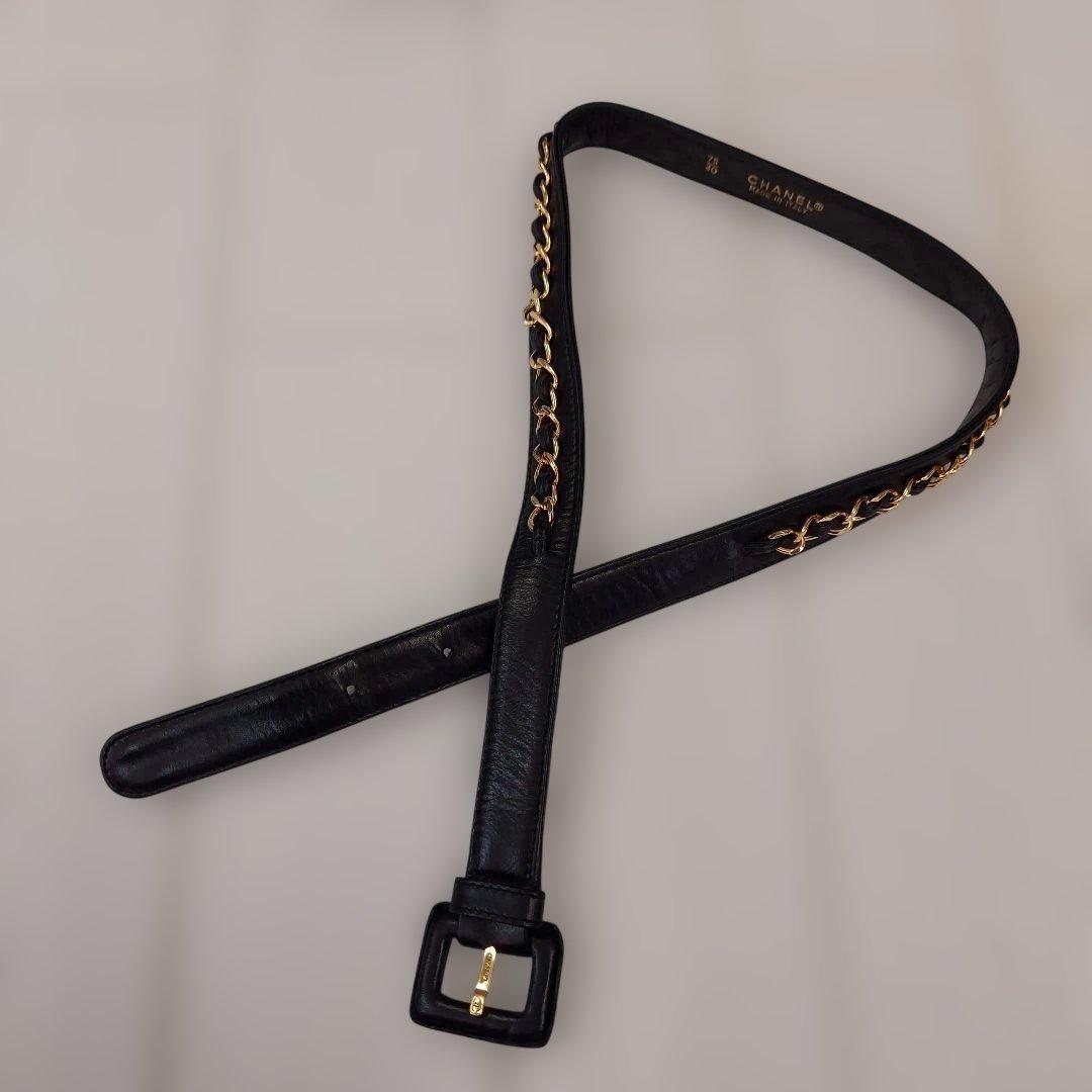 【美品】CHANEL　マトラッセ　ウエストポーチ　ギャランティカード付き　黒