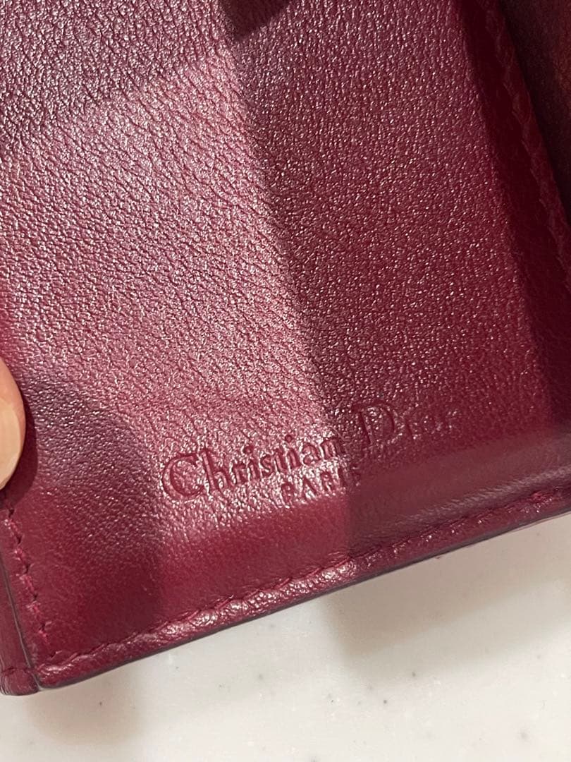 Christian Diorバーガンディ エナメル三つ折り財布