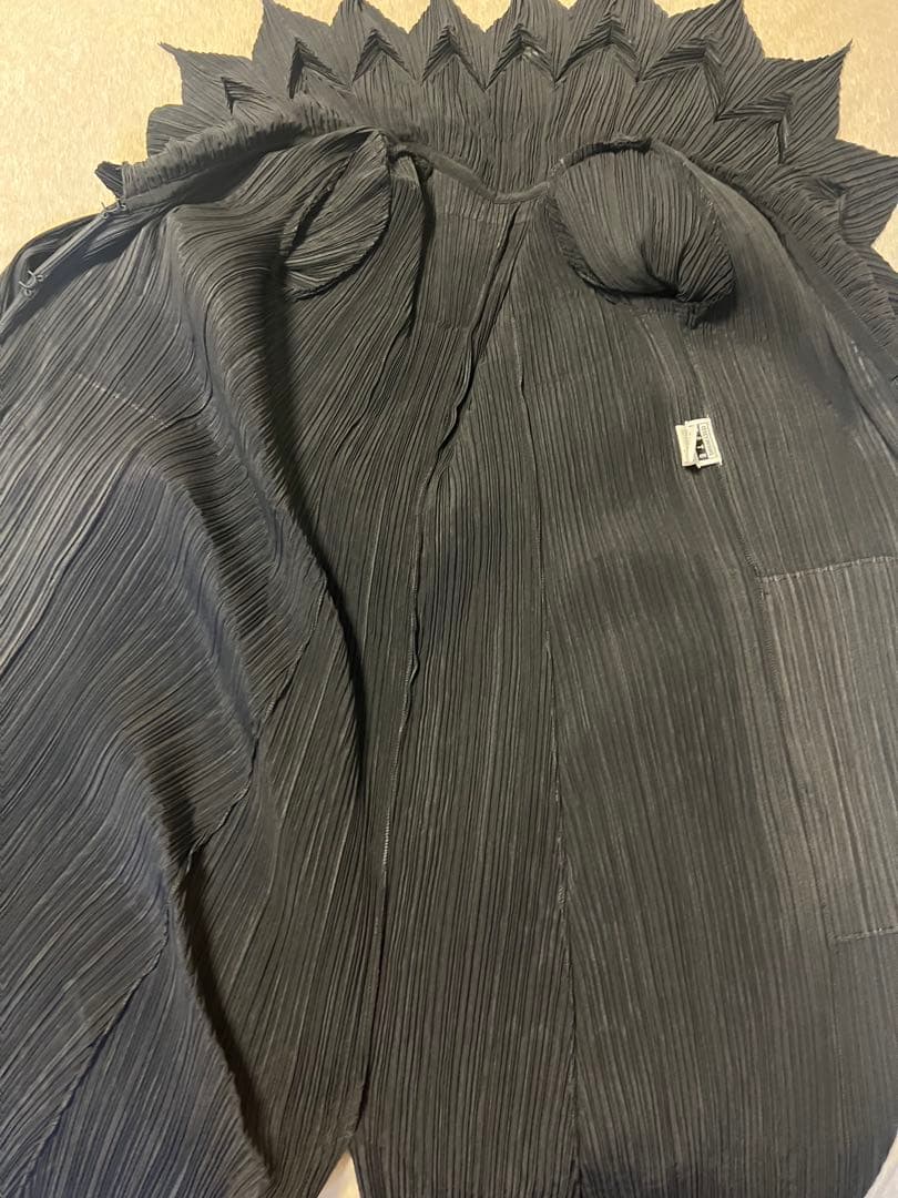 ISSEY MIYAKE FETEプリーツロングカーディガンフリルイッセイミヤケ