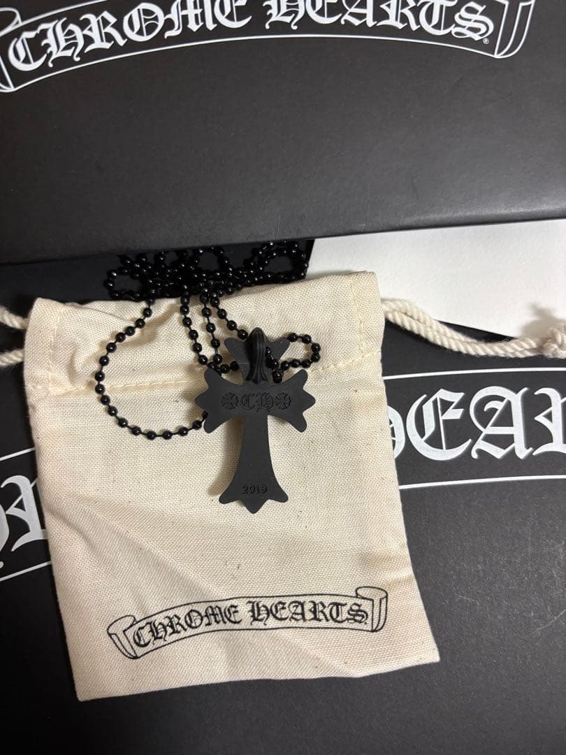 Chrome Hearts ブラッククロスシリコンネックレス