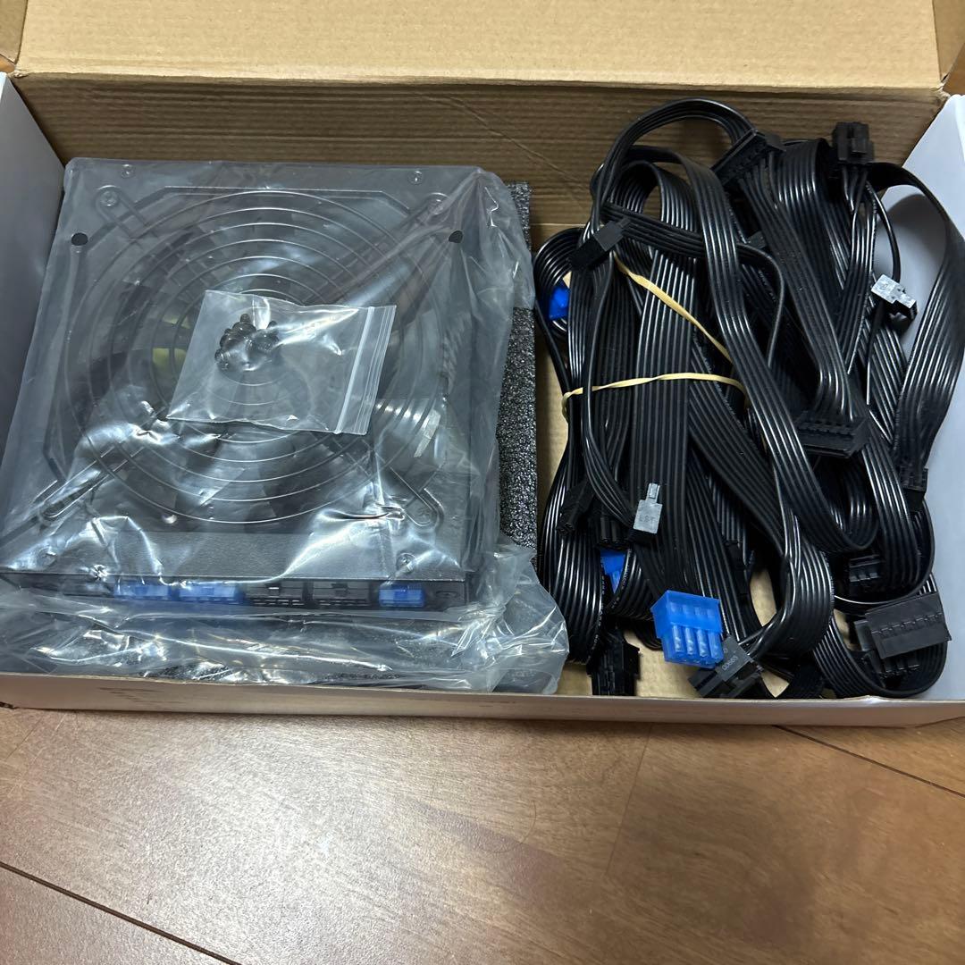 KRPW-G1000W/90+ 1000W ATX電源