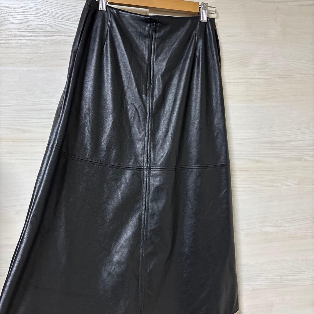 【Demi-Luxe BEAMS】美シルエット フェイクレザーロングスカート