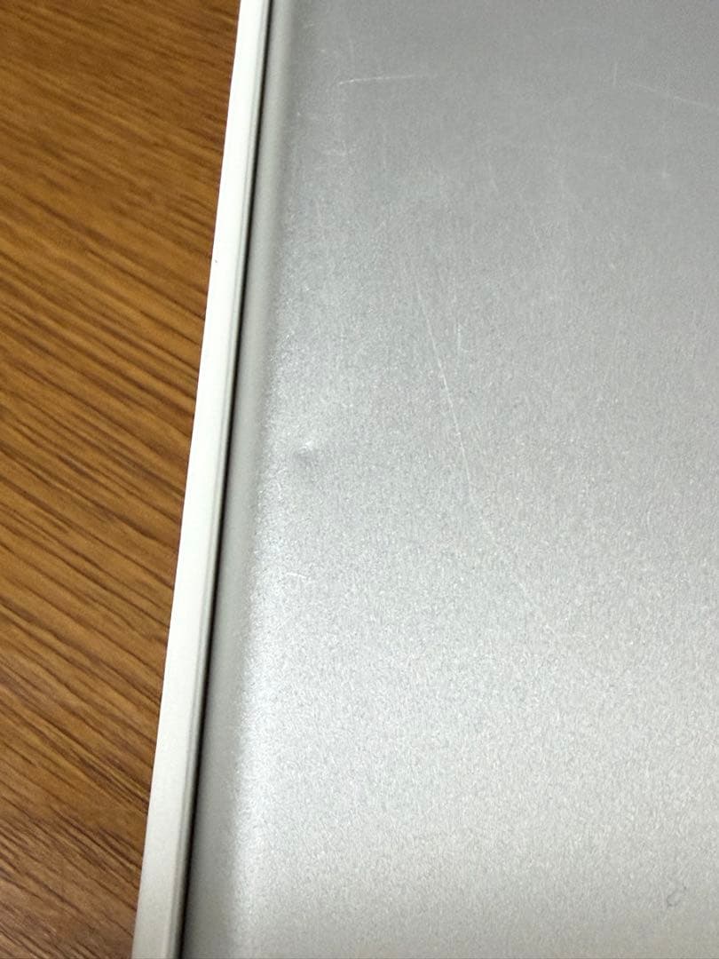 iPad 9世代 256GB Wi-Fi 本体のみ ケース付 動作良好 即使用可