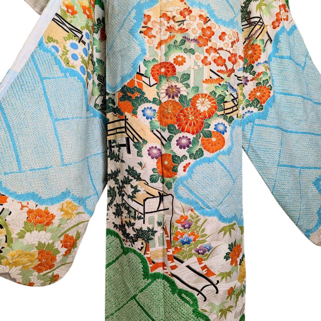 【振袖】御所解模様　絞り　金駒刺繍　白　　正絹　アンティーク