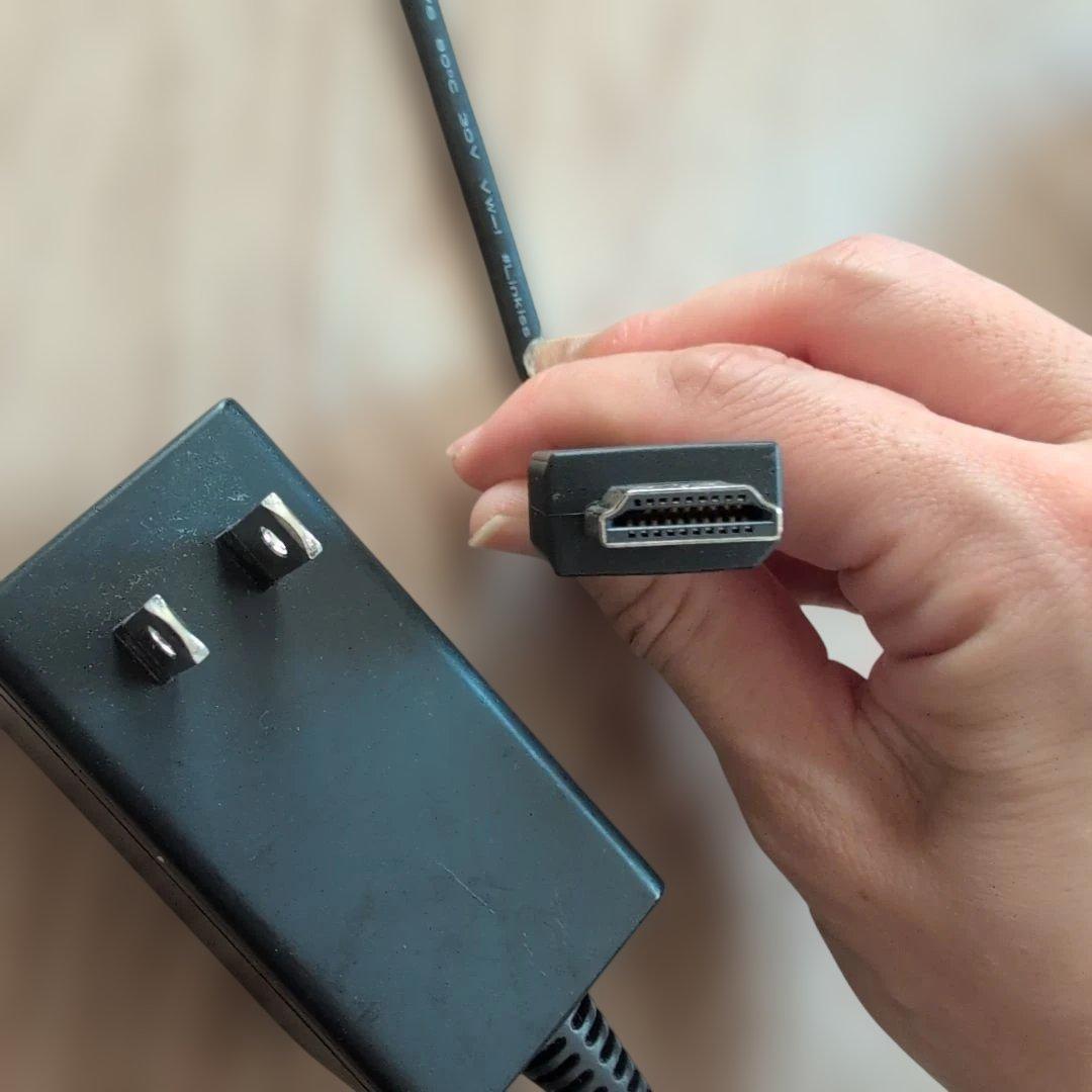 3連休限定お値下げ✨任天堂Switch 本体 スイッチ 持ち運び用ケース付き