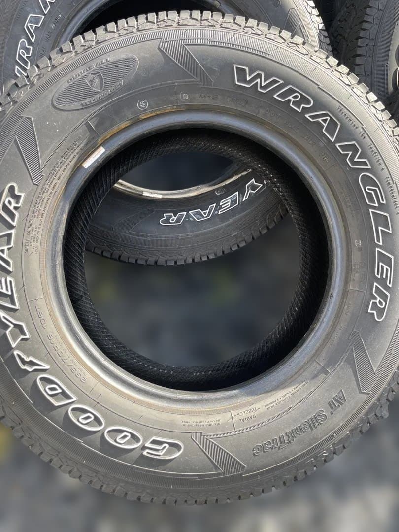 あ*み様 GOODYEAR WRANGLER AT SILENTTRAC 4本セ