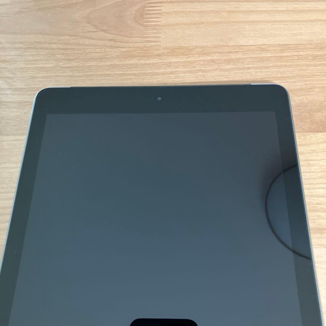 【美品】iPad 第6世代 32GB Wi-Fi+Cellular 動作確認済み