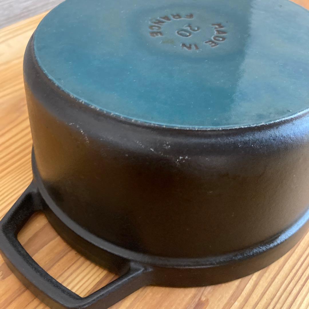 ストウブ Staub 両手鍋　黒20cm ※おまけステンレスお玉