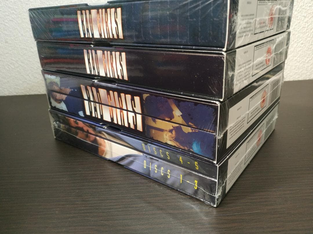 新品未開封品 BAD GIRLS S1 S2 S3 S4 DVD BOX SET