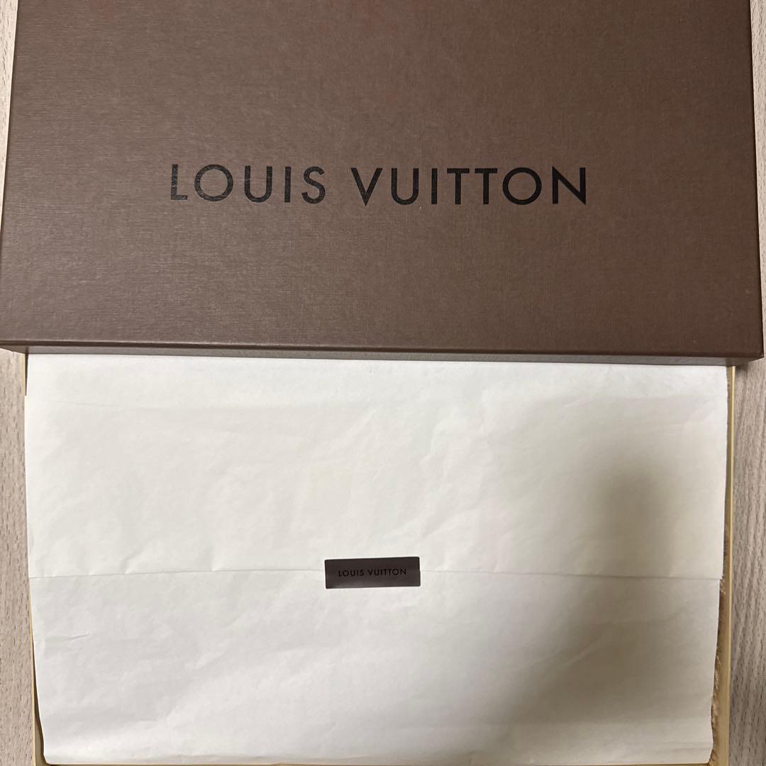 【未使用品】LOUIS VUITTONモノグラム大判ストール
