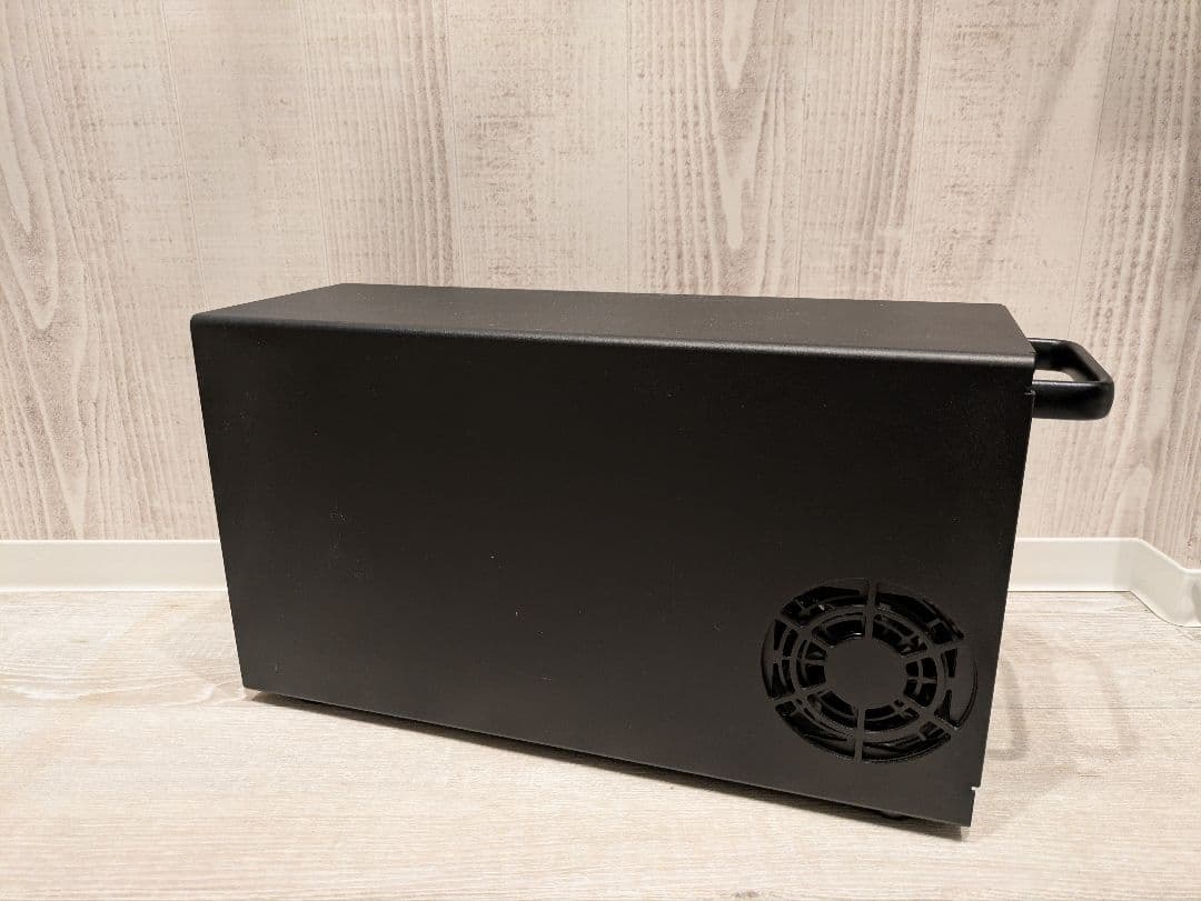 グラフィックボード・グラボ・ビデオカード Akitio Node eGPU Box