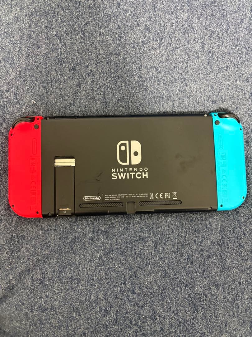 【ケース付き】(付属品全有) Nintendo Switch本体 青赤+スマブラ
