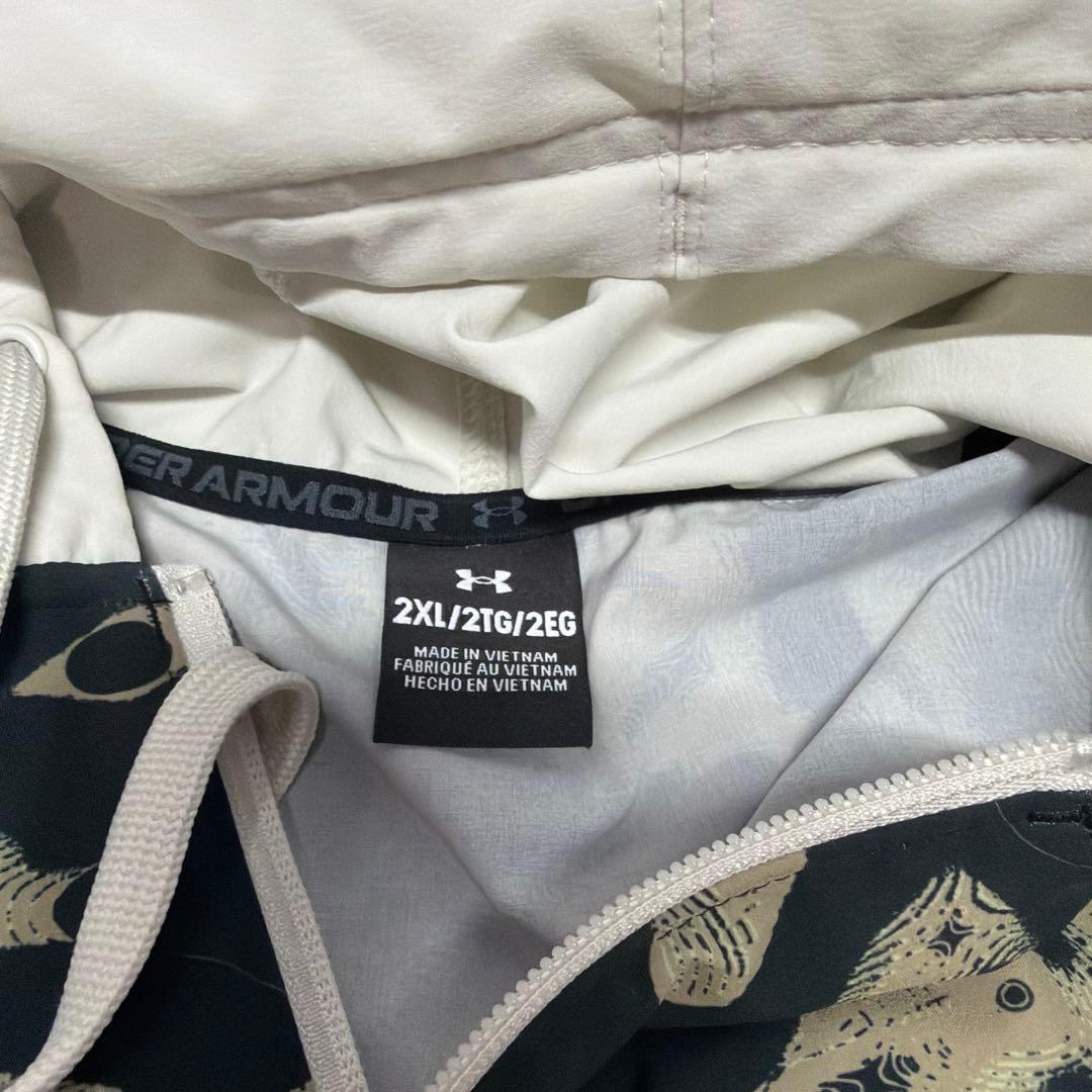 Under Armour ジャージ上下セット 2XL ホワイト/カモフラージュ