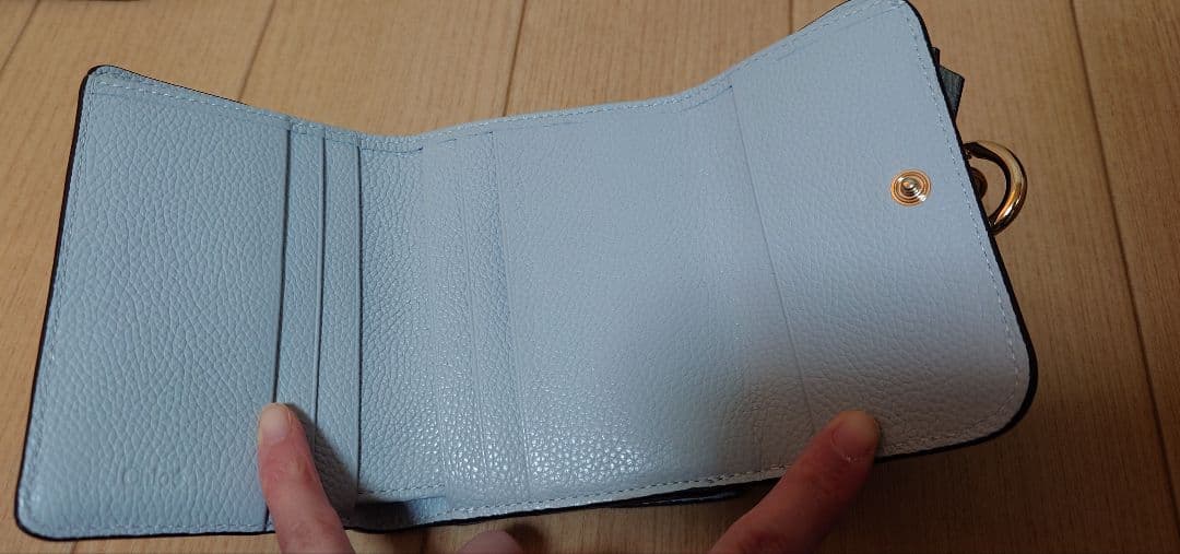 Chloe　財布　Alphabetスモールトリフォールド　Aqua Grey